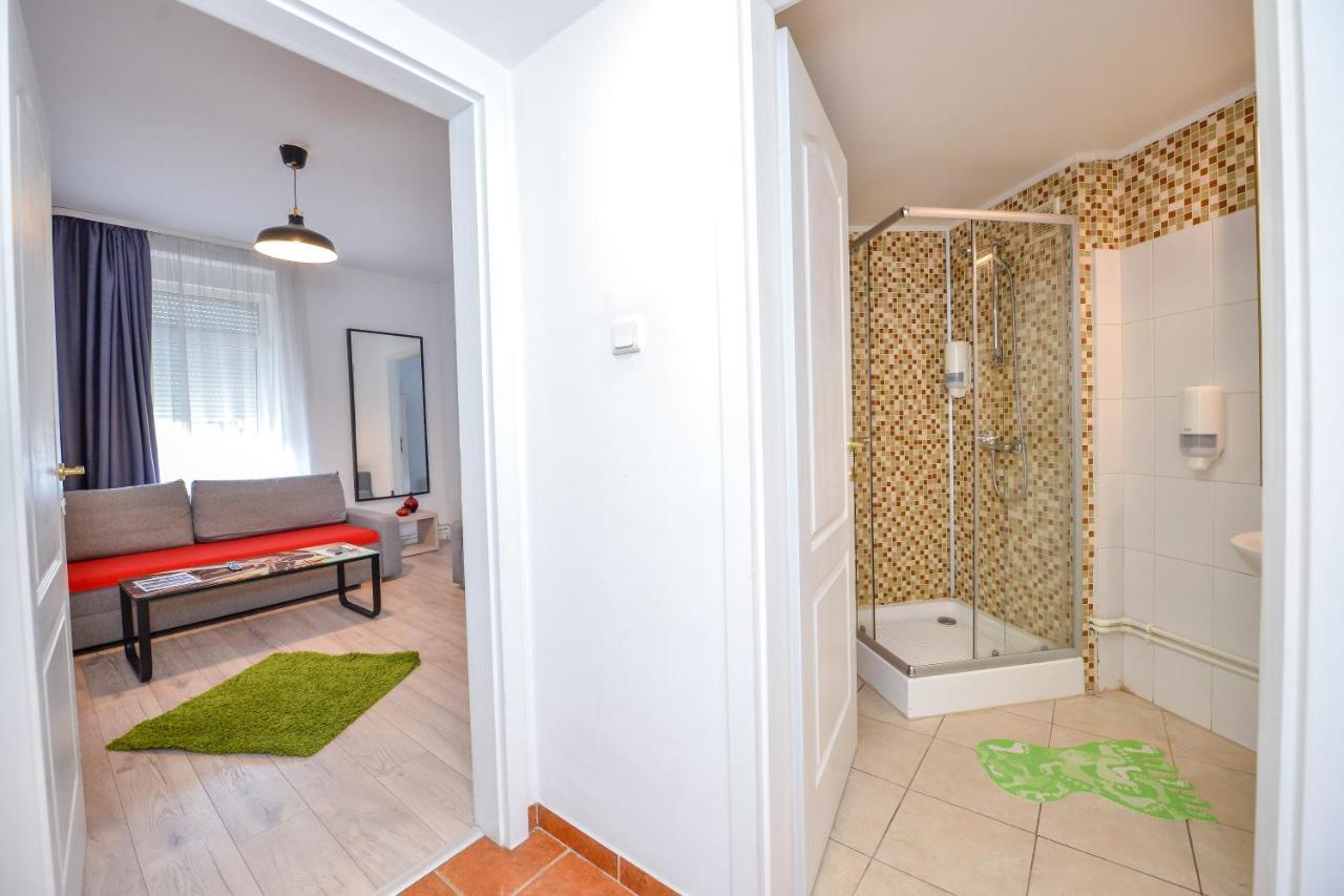 Unirii Square Old Town Apartments Bucureşti Ngoại thất bức ảnh