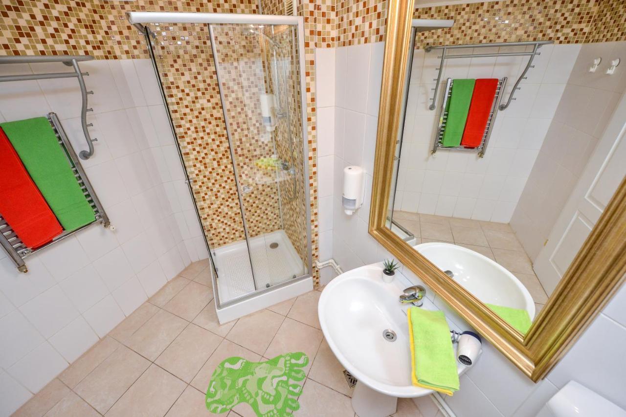 Unirii Square Old Town Apartments Bucureşti Ngoại thất bức ảnh