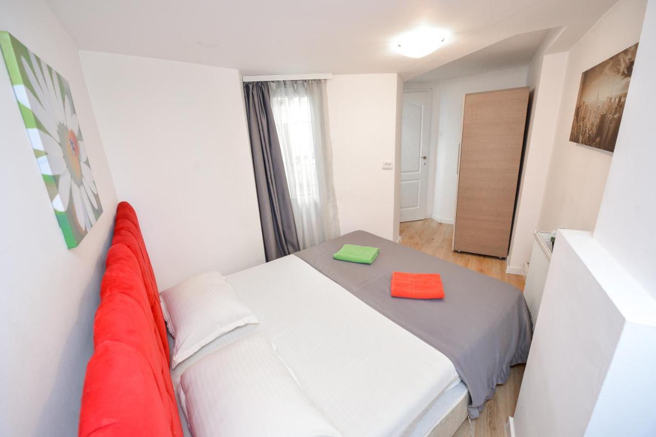Unirii Square Old Town Apartments Bucureşti Ngoại thất bức ảnh