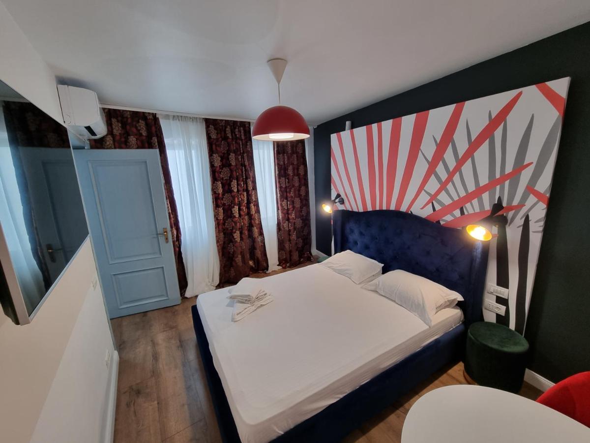 Unirii Square Old Town Apartments Bucureşti Phòng bức ảnh