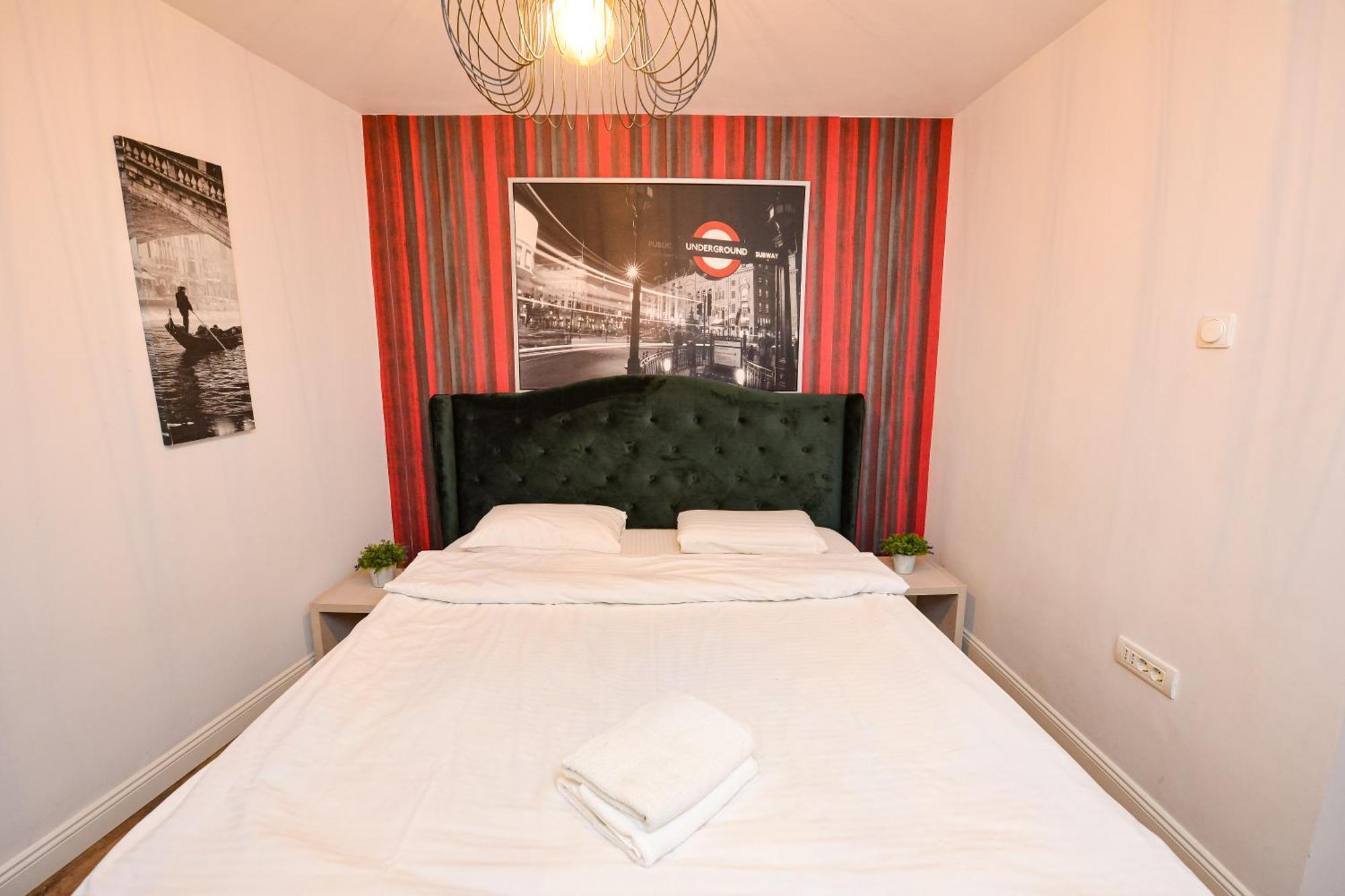 Unirii Square Old Town Apartments Bucureşti Ngoại thất bức ảnh